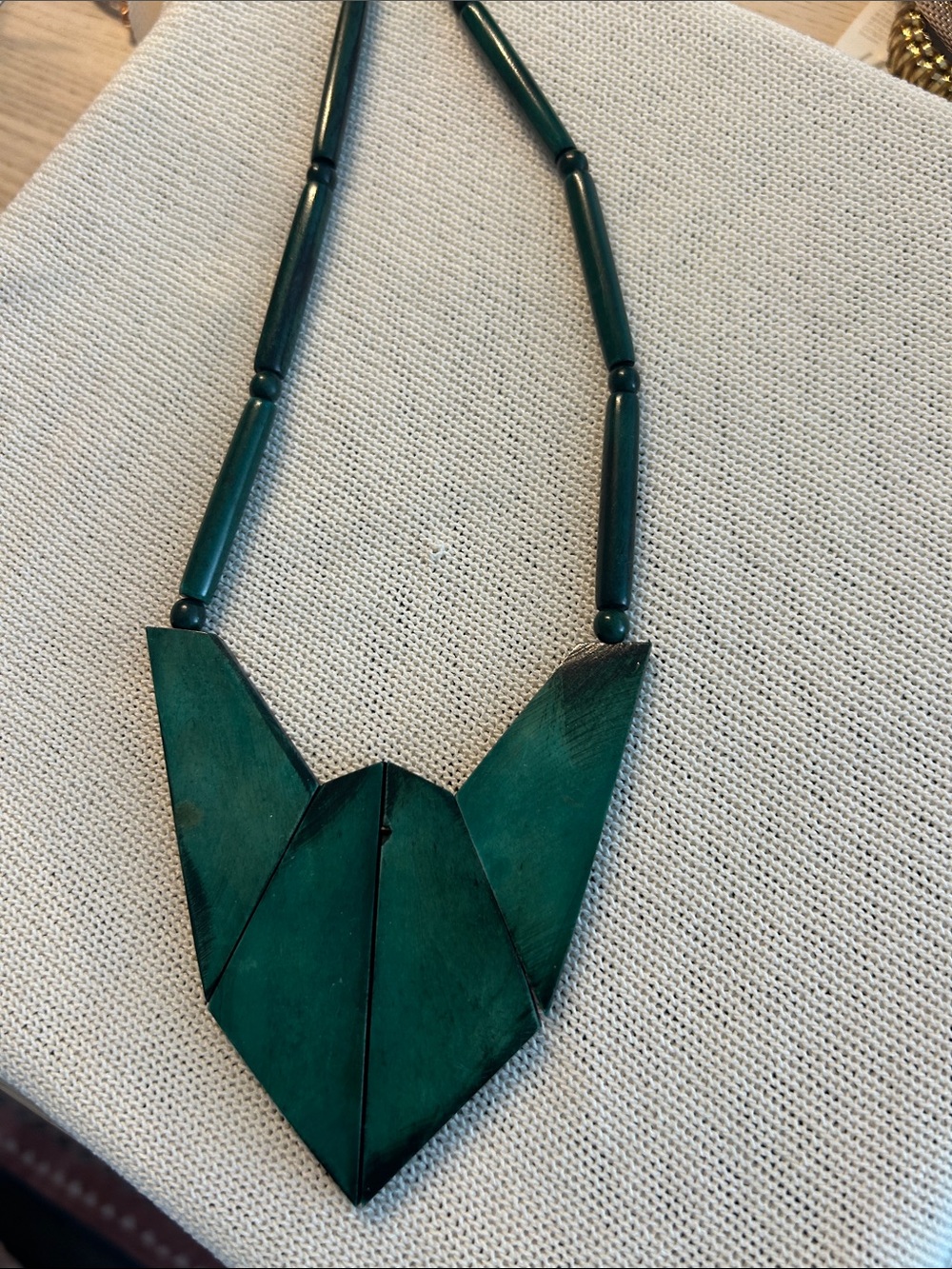 Green Geometric Wooden Heart Necklace - Women Jewelry
